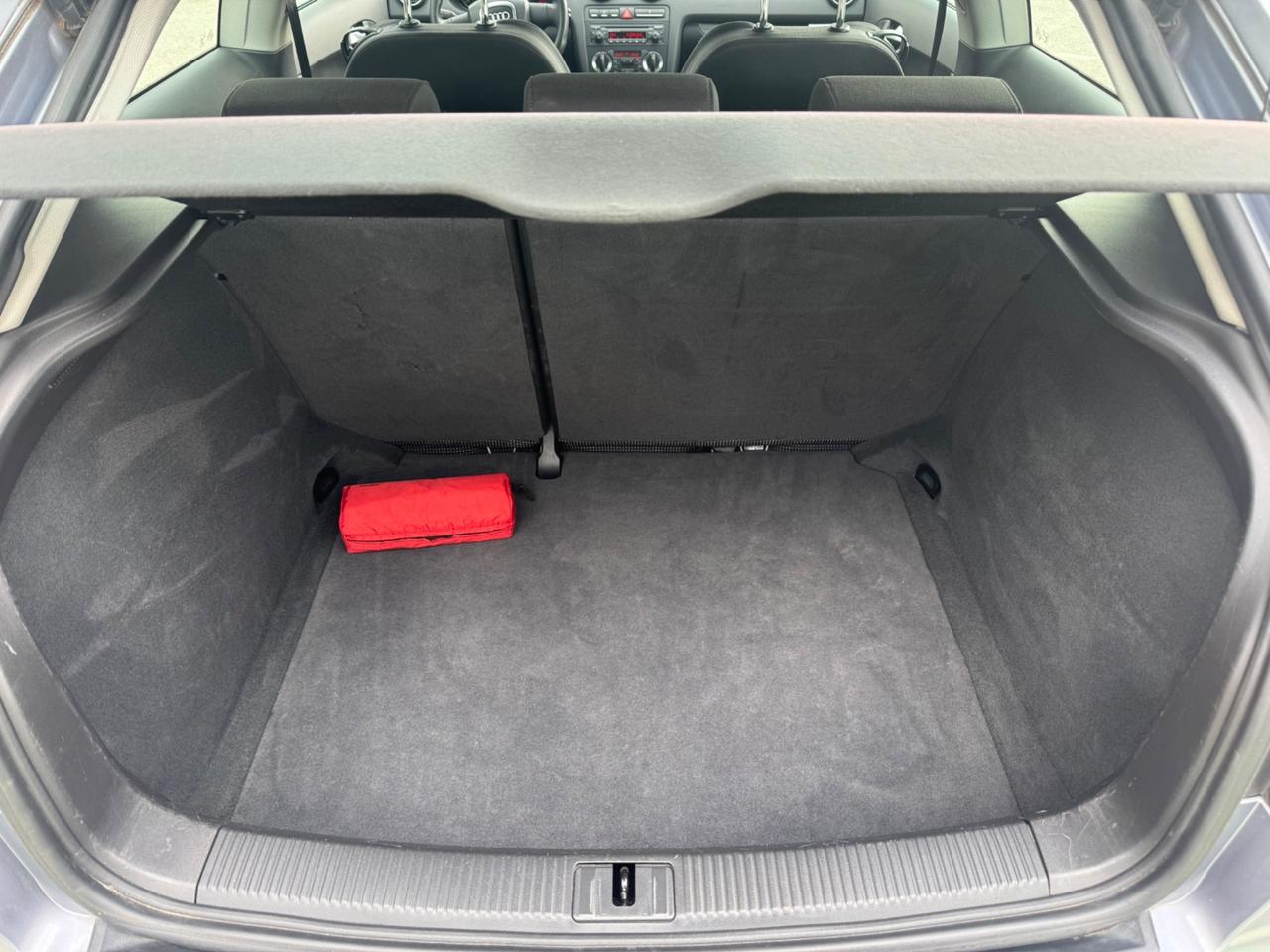 Audi A3 2.0 16V TDI Ambition Unicoproprietario, KM certificati.