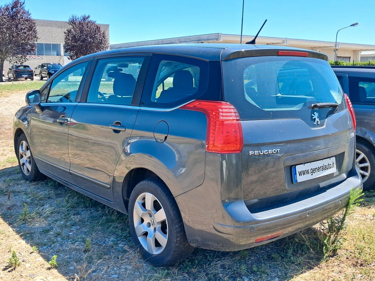Peugeot 5008 1.6 HDi 112CV Business