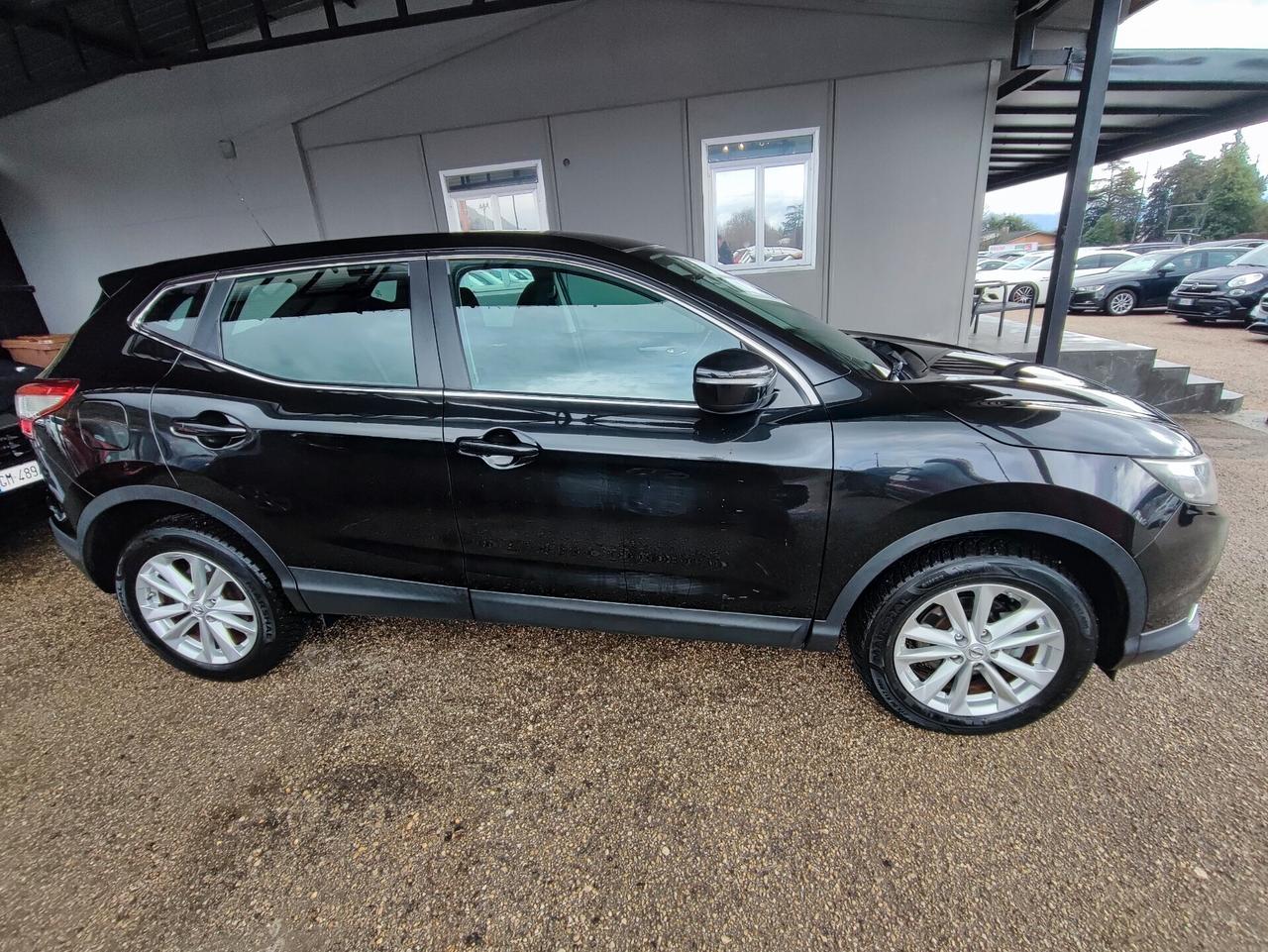 Nissan Qashqai 1.2 DIG-T Tekna