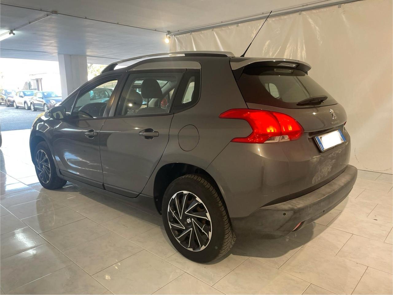 Peugeot 2008 BlueHDi 92CV PRONTA CONSEGNA NEOPATENTATI