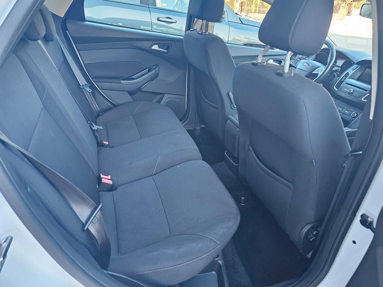 FORD FOCUS 1.5 TDCI 120CV BUSINESS FULL OPTIONAL