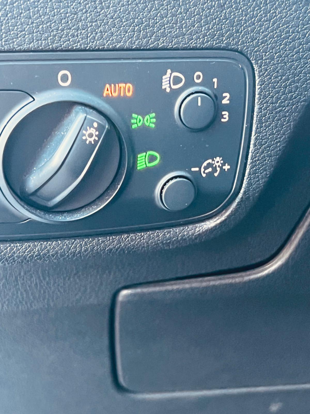 Audi Q2 1.6 TDI S tronic Business