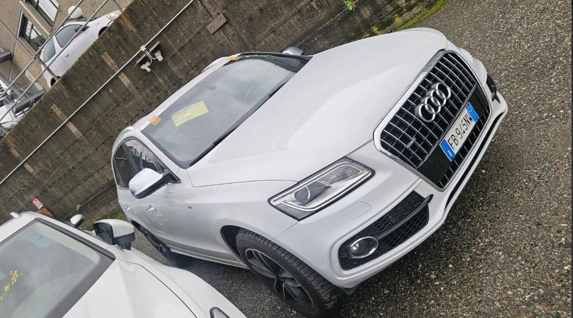 Audi Q5 2.0 TDI 190 CV quattro S-Line S Tronic Tetto