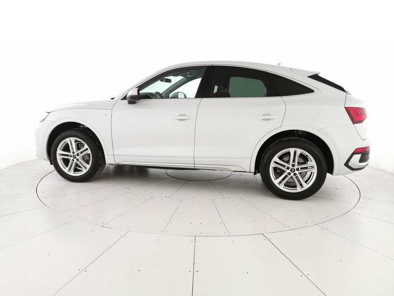 Audi Q5 Sportback 40 2.0 tdi mhev 12V S line quattro s-tronic