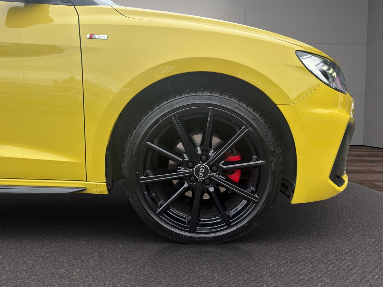 Audi A1 Sportback 25 1.0 tfsi s-tronic - S Line - Full Led - Cerchi 18" - Virutal cockpit - Retrocamera
