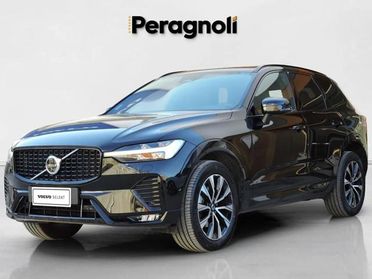 VOLVO XC60 B5 AWD automatico Plus Dark Aziendale