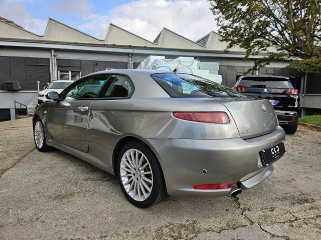 ALFA ROMEO GT 1.9 MJT 16V