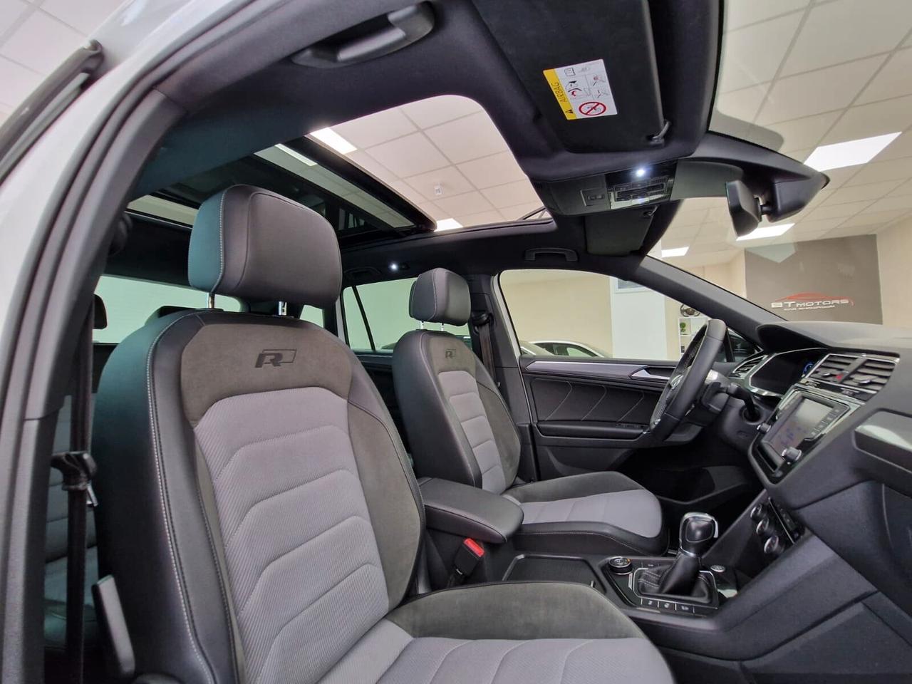 Volkswagen Tiguan 2.0 TDI 150 CV SCR 4MOTION R LINE TETTO APRIBILE