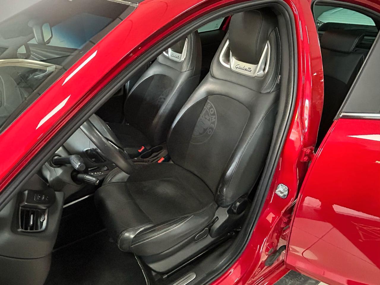 Alfa Romeo Giulietta 1750 Turbo TCT Quadrifoglio Verde