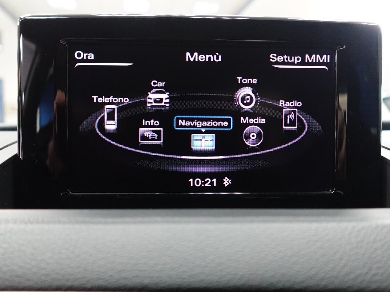 Audi Q3 2.0 TDI 120 CV S TRONIC BUSINESS