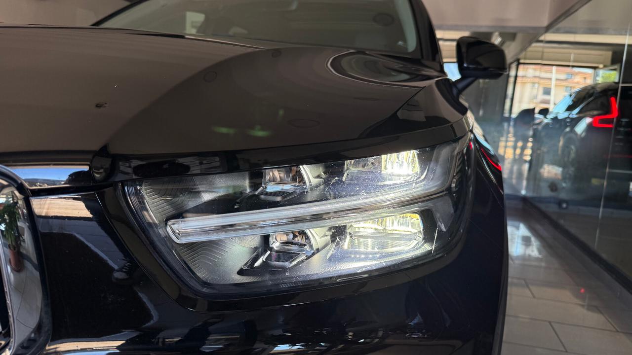 Volvo XC40 T5 Recharge Plug-in Hybrid Inscription Expression