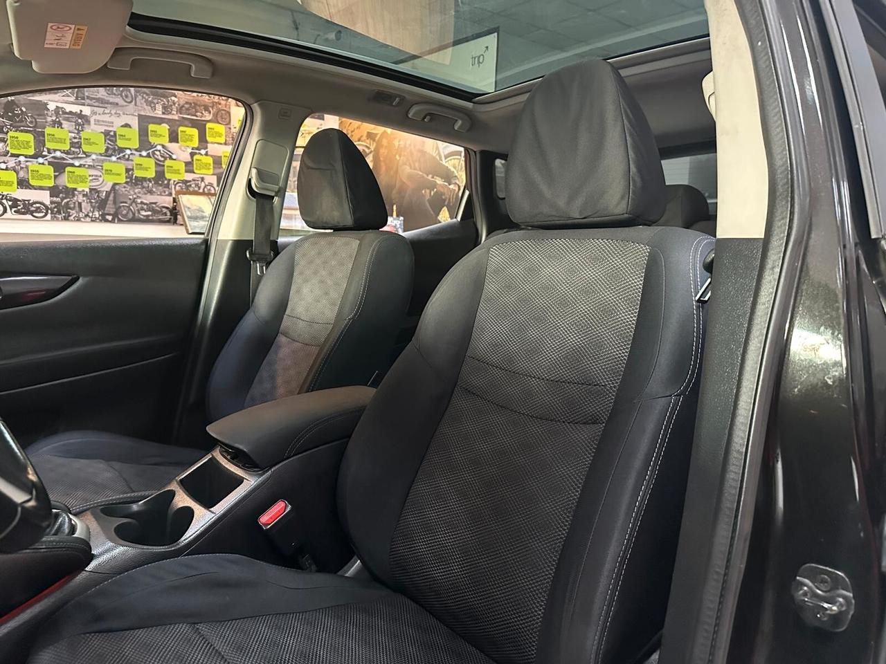 Nissan Qashqai 1.5 dCi N-CONNECT FULL OPT. UNICOPROPRIETARIO