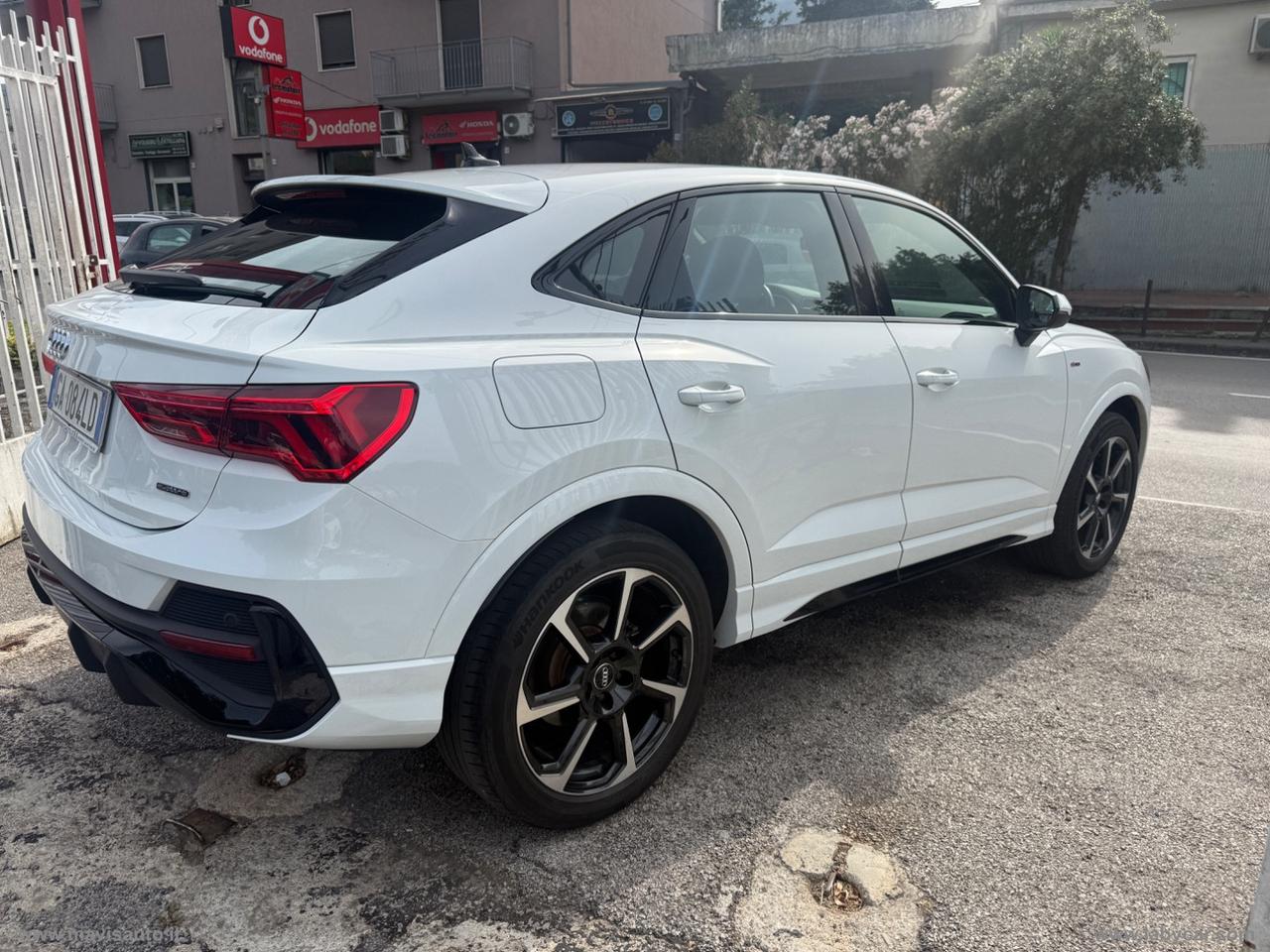 AUDI Q3 SPB 40 TDI qu. S tr. S line edition