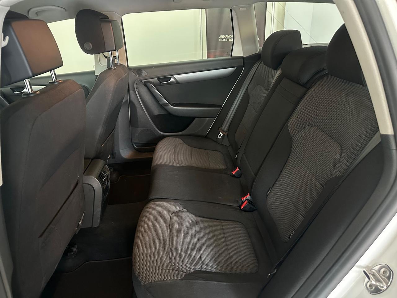 Volkswagen Passat Var. 2.0 TDI Highline BlueM.Tech.
