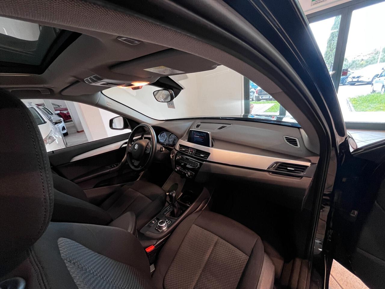 Bmw X1 sDrive18d TETTO APRIBILE