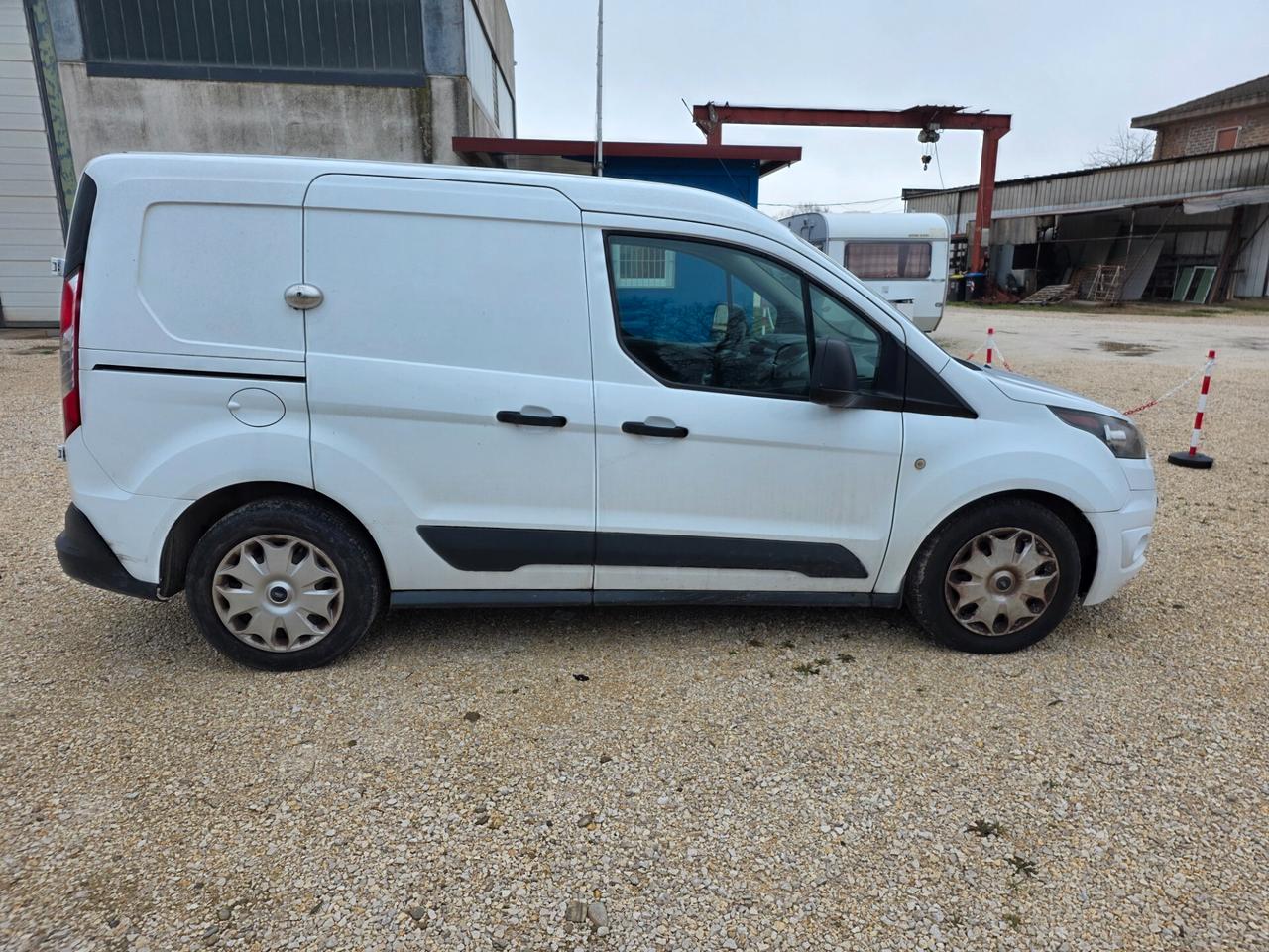 Ford Transit 1.6 diesel 105cv AUTOCARRO