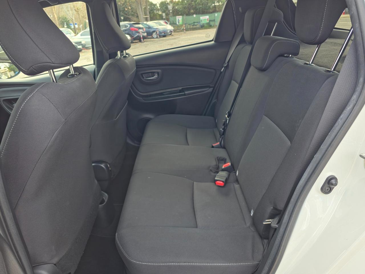 Toyota Yaris 1.5 Hybrid 5 Trend White Edition 2017-E6B