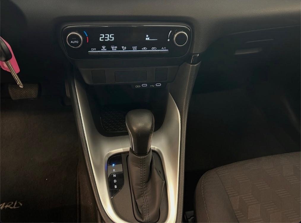 Toyota Yaris 1.5 Hybrid 5 porte Active