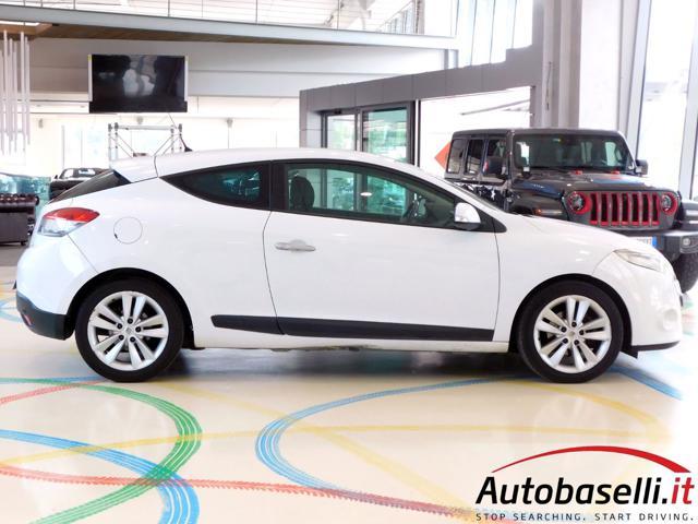 RENAULT Megane MÉGANE III COUPÉ 1.5 DCI 110CV LUXE