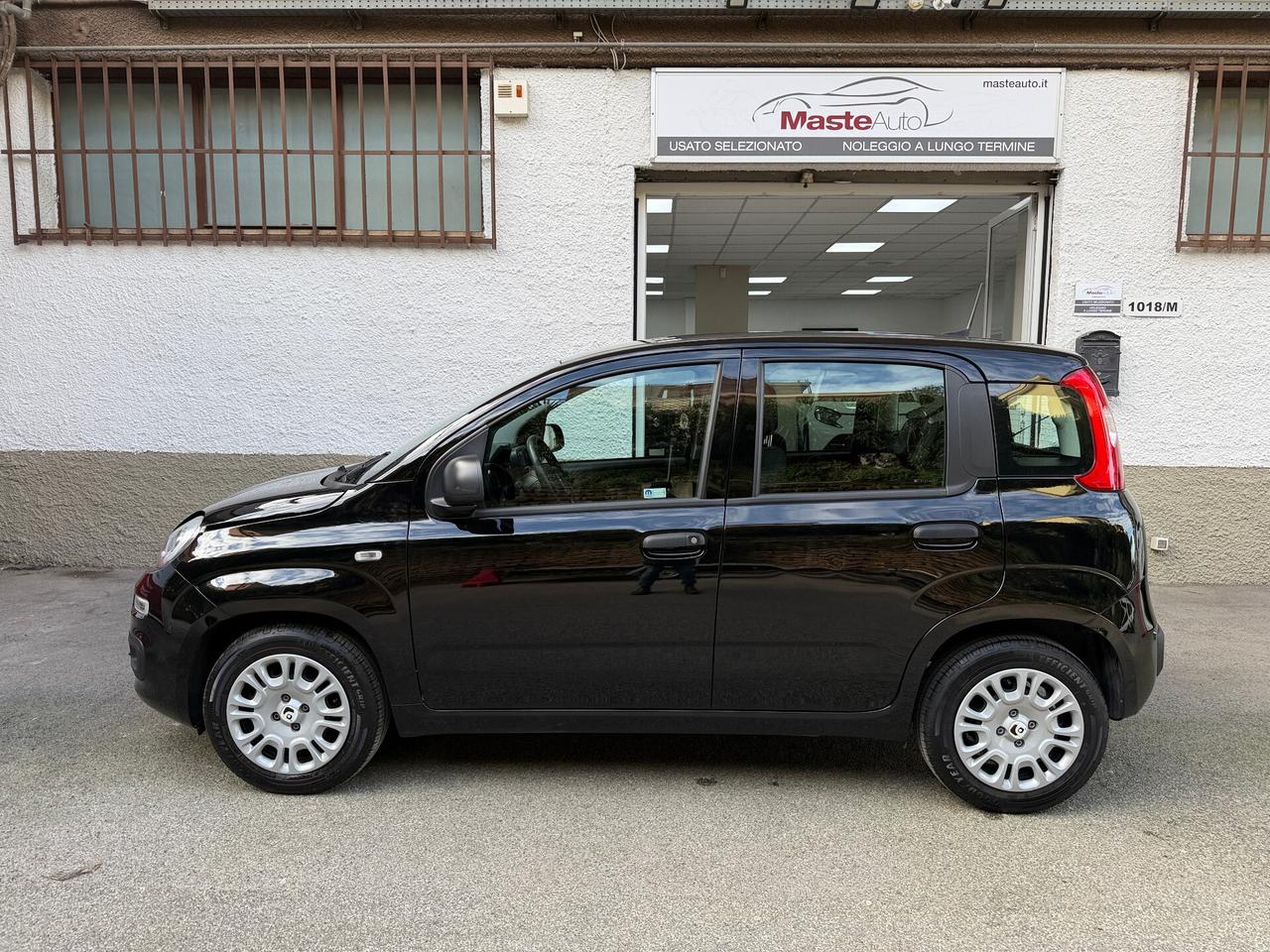 Fiat Panda 1.0 Hybrid – 02/2025 | 11.446 km – PARI AL NUOVO | NEOPATENTATI OK