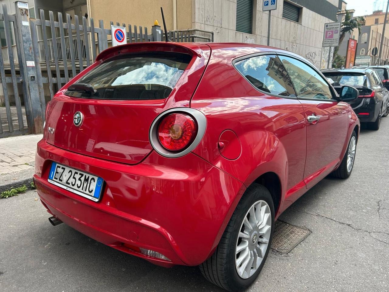 Alfa Romeo MiTo 1.3 JTDm 85 CV S&S Distinctive NEOPATENTATI OK