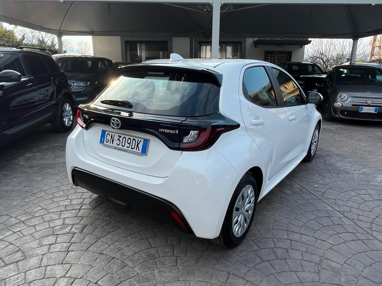 Toyota Yaris 1.5 Hybrid 5 porte Active