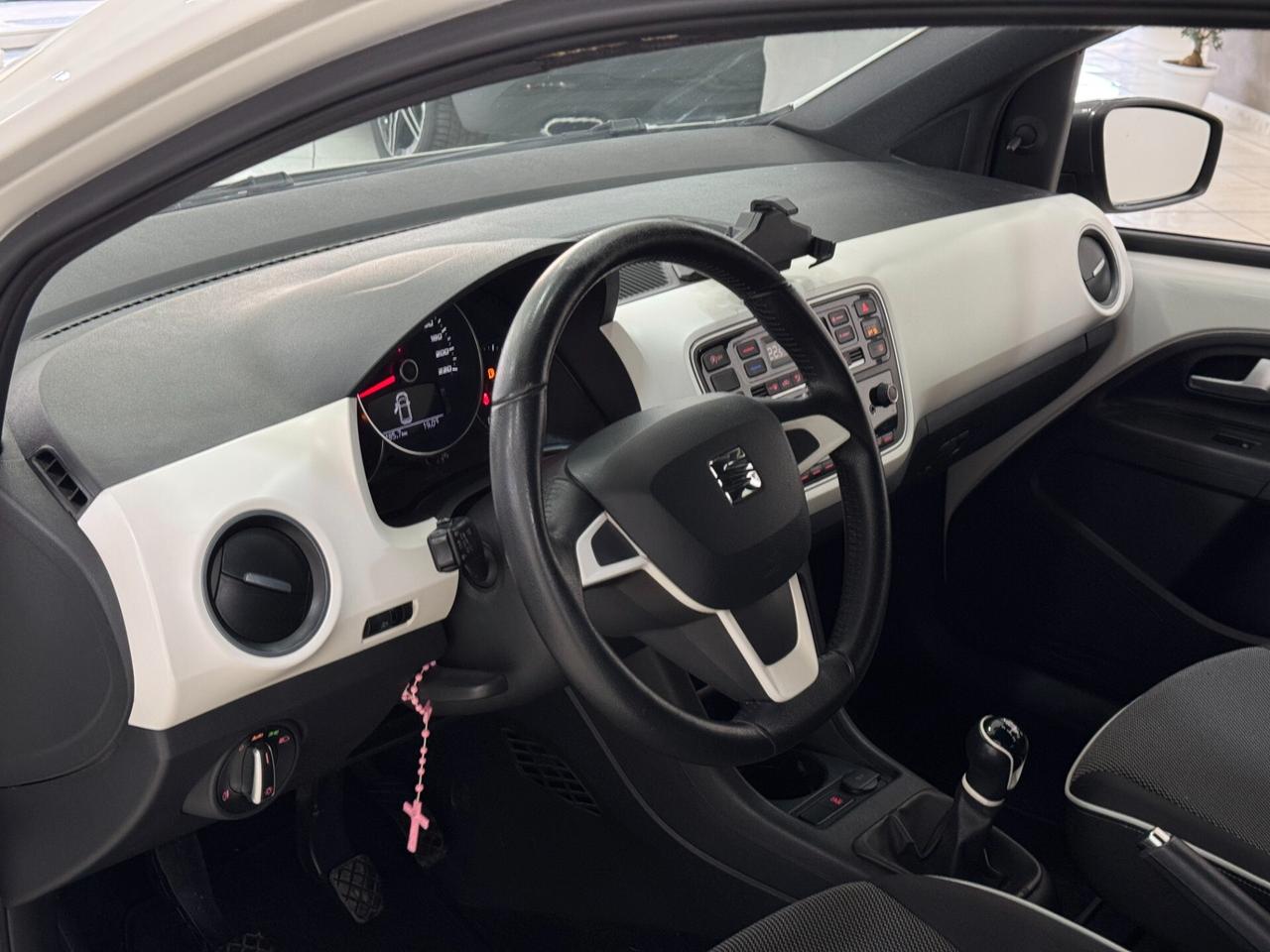 Seat Mii 1.0 68 CV 5 porte Chic Ecofuel
