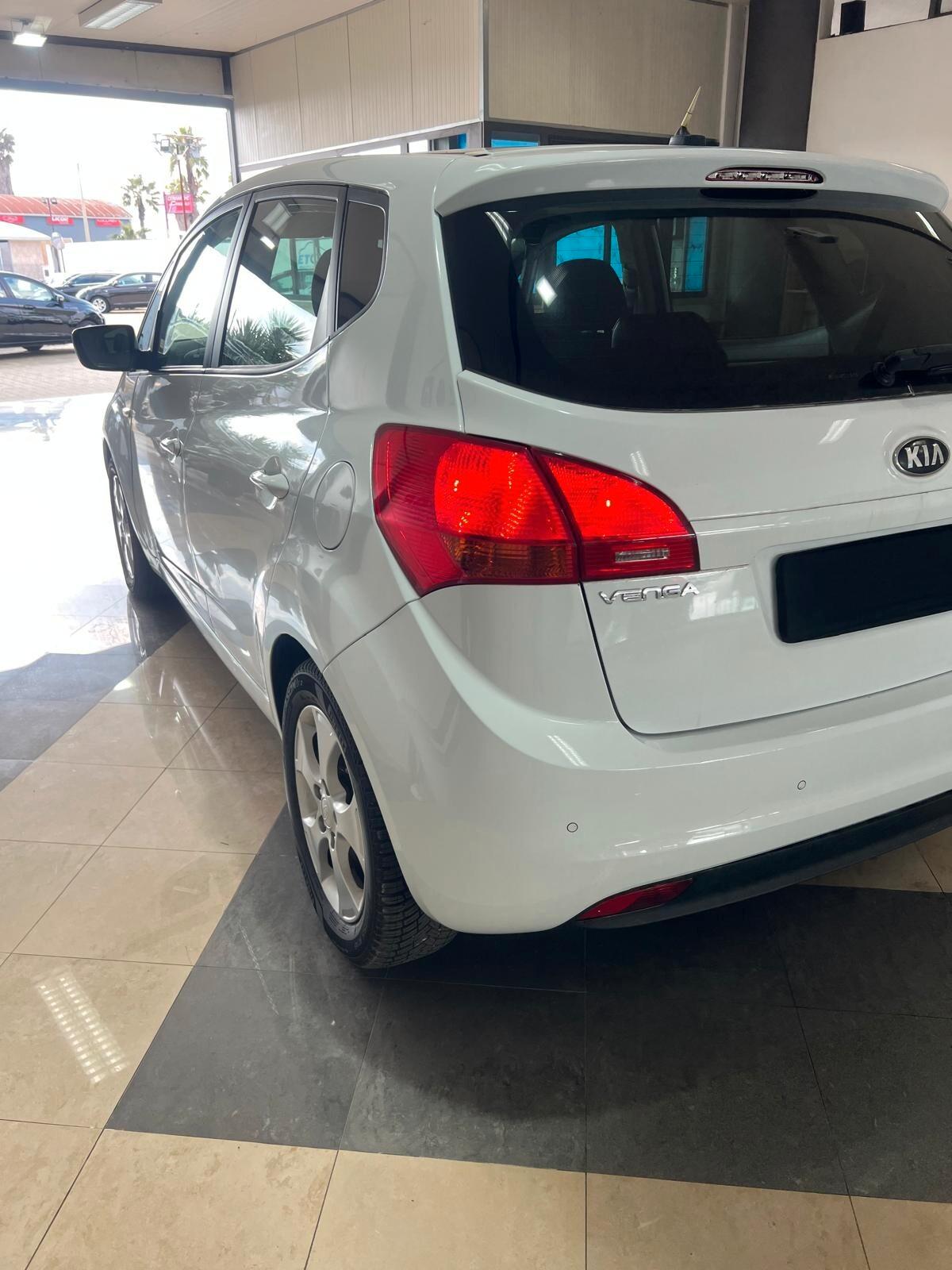 Kia Venga 1.4 EcoGPL Cool