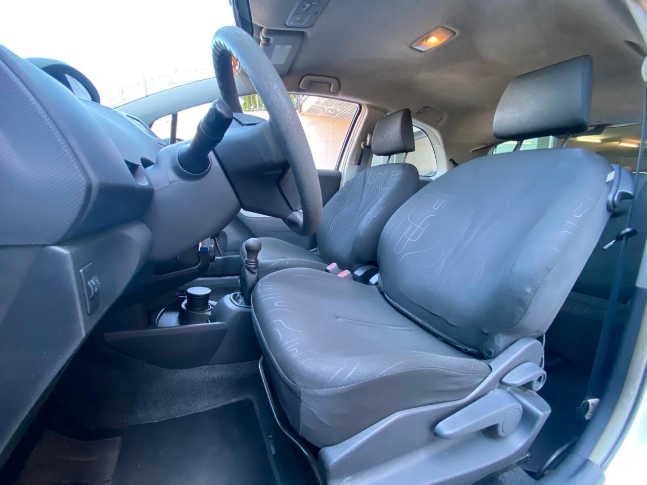 Toyota Yaris 1.0 3 porte Now