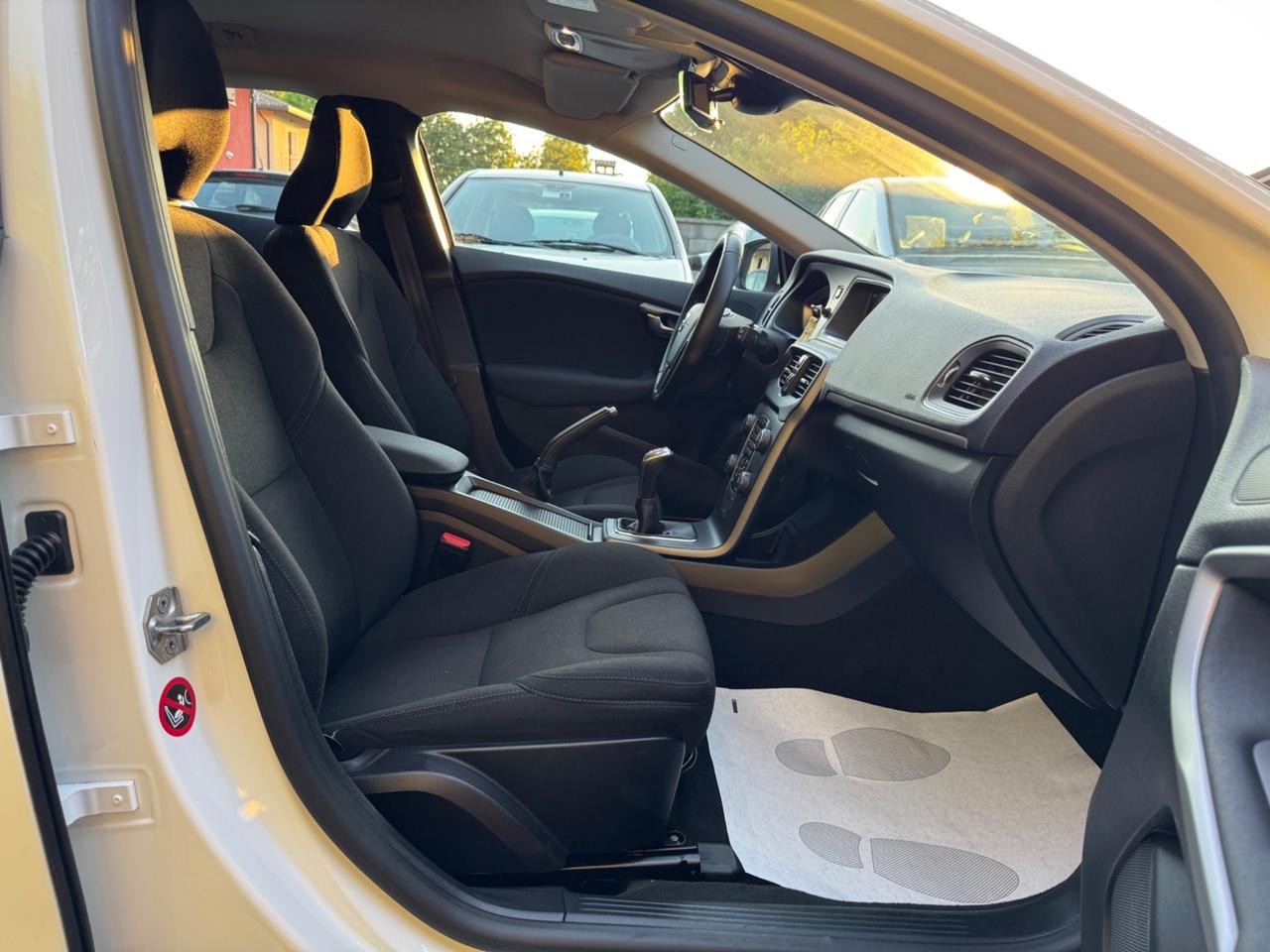 Volvo V40 2.0 D2 Kinetic