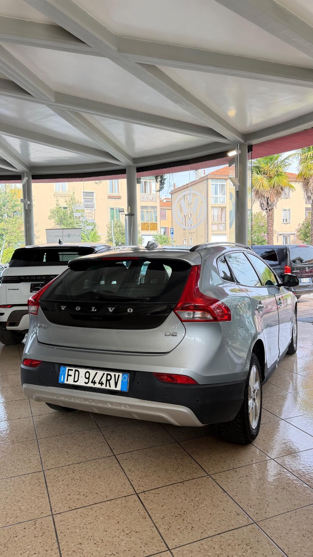 Volvo V40 Cross Country D2 Momentum