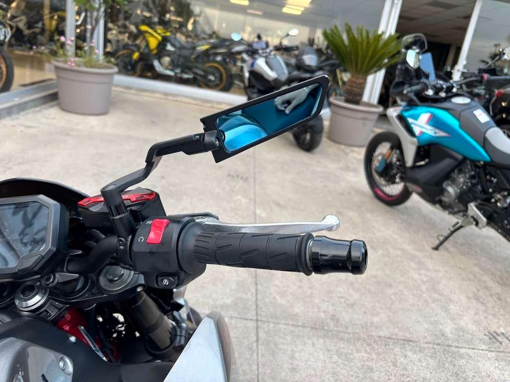 Kawasaki 900 Z 2024 / KM 6.000 Tua a solo 74 Euro al mese