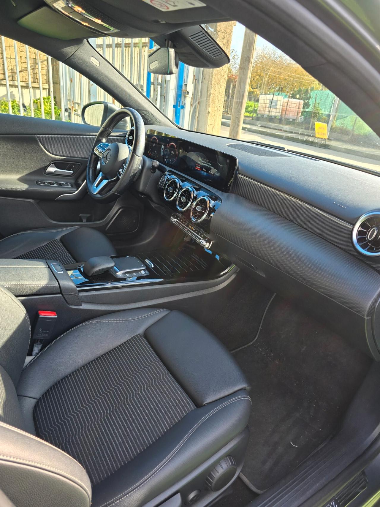 Mercedes-benz A 180 A 180 d Automatic Premium (motore mercedes )