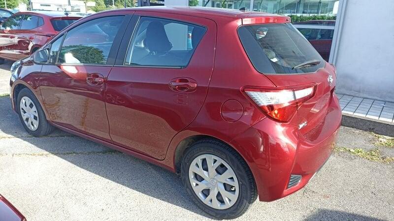 Toyota Yaris YARIS BUSINESS 1.0 70 CV NEOPATENTATO