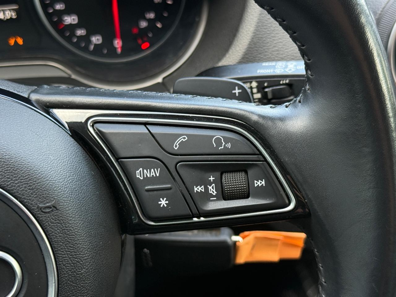 Audi Q2 30 TDI S tronic |LED|CERCHI 19
