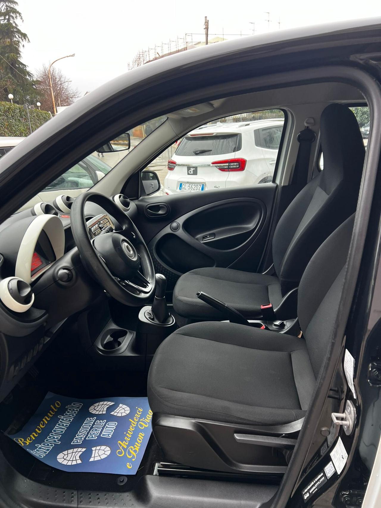 Smart ForFour 70 1.0 Youngster NEOPATENTATI