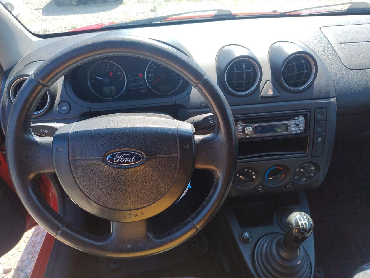 Ford Fiesta 1.2 16V 3p. Ghia