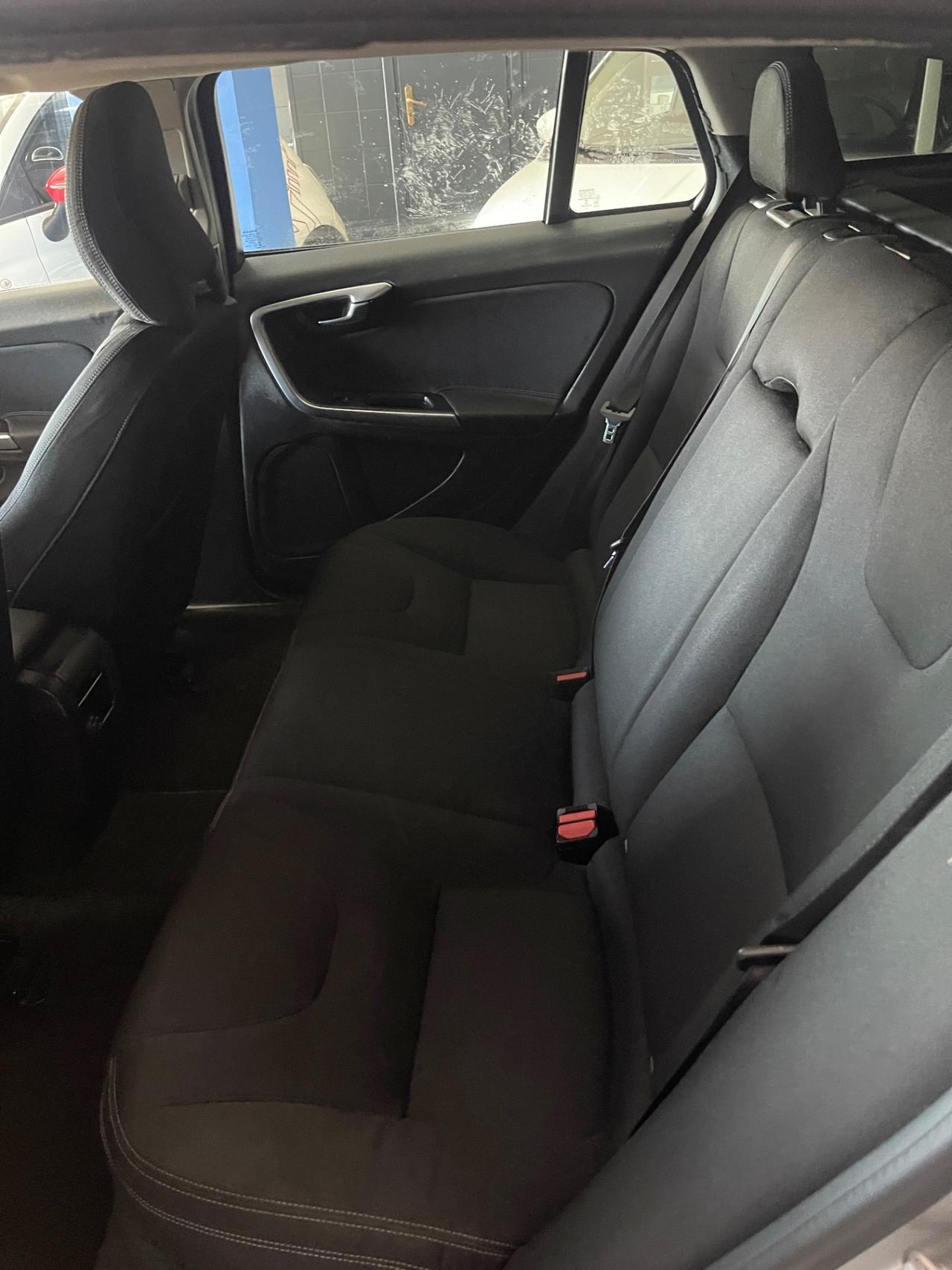 Volvo V60 D2 1.6 Kinetic
