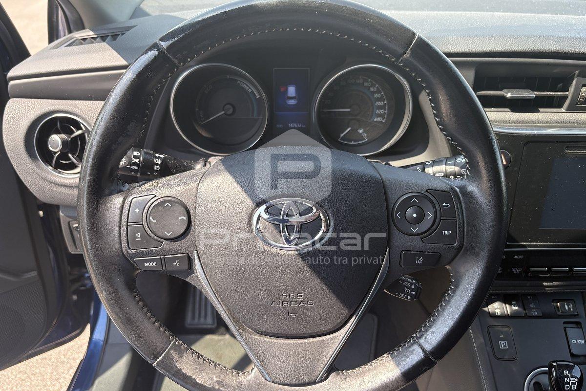TOYOTA Auris Touring Sports 1.8 Hybrid Lounge