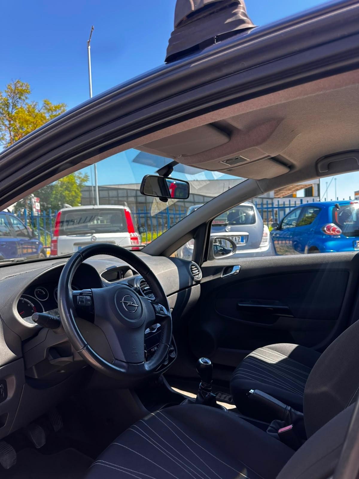 Opel Corsa 1.2 5 porte Edition