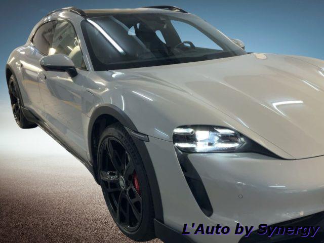 PORSCHE Taycan 4S Cross Turismo