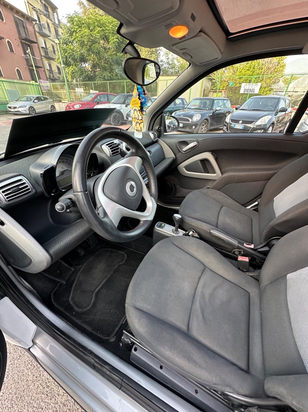 Smart ForTwo 1000 52 kW MHD coupé passion