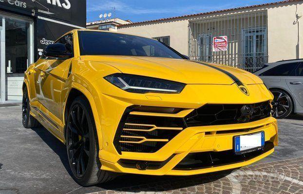 LAMBORGHINI Urus 4.0 V8 650 CV Uff Italy #SuvSport