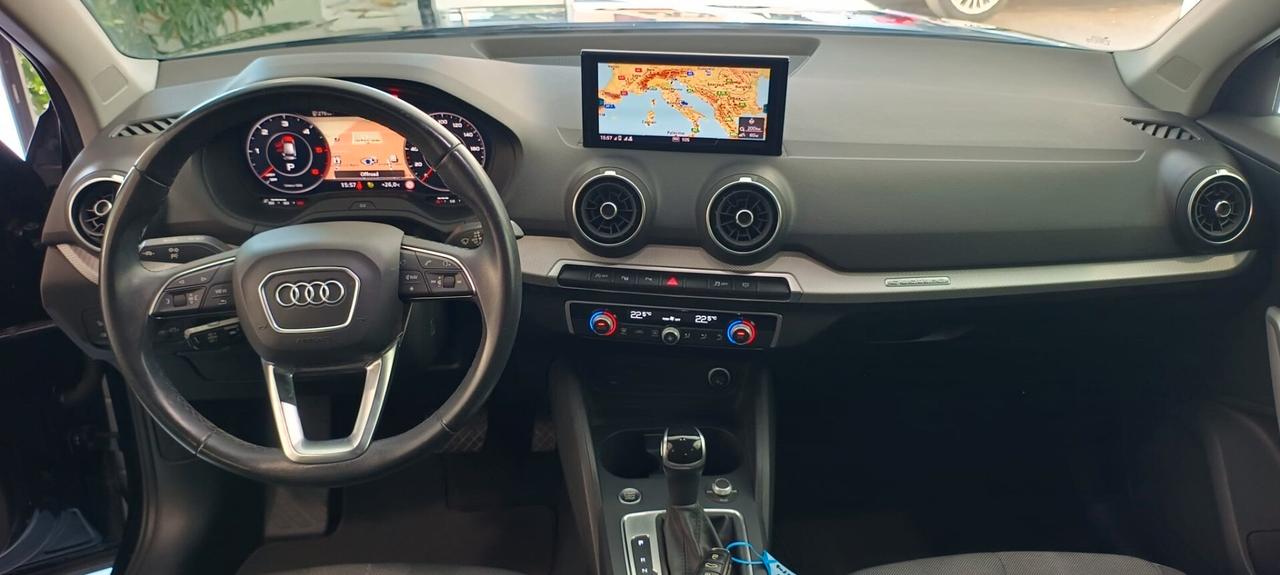 Audi Q2 35 TDI quattro S tronic Admired Advanced