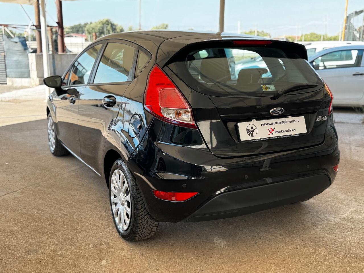 Ford Fiesta 1.5 TDCi 75CV 5 porte