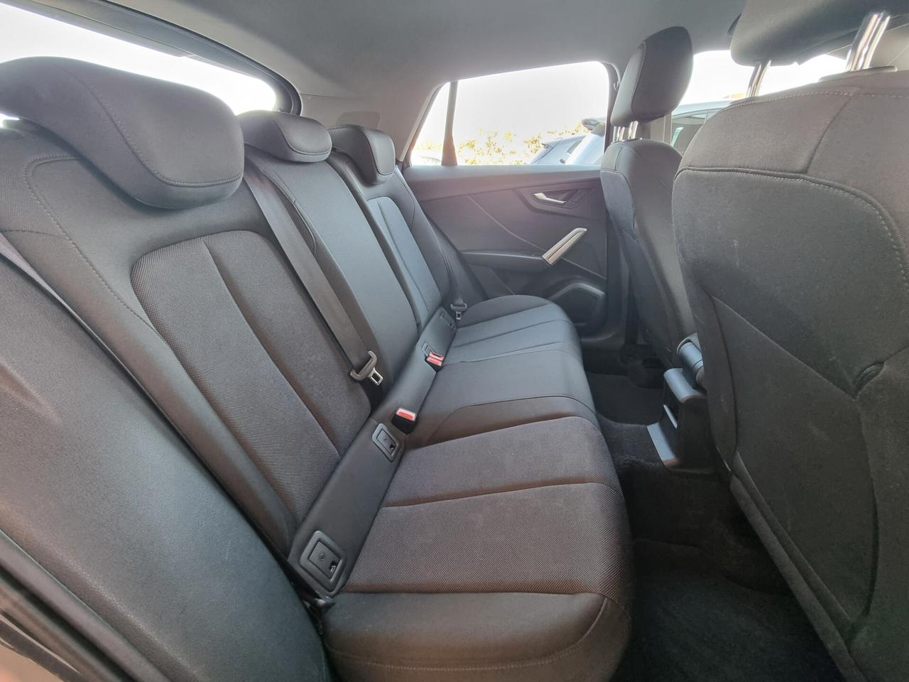 Audi Q2 30 TFSI Business