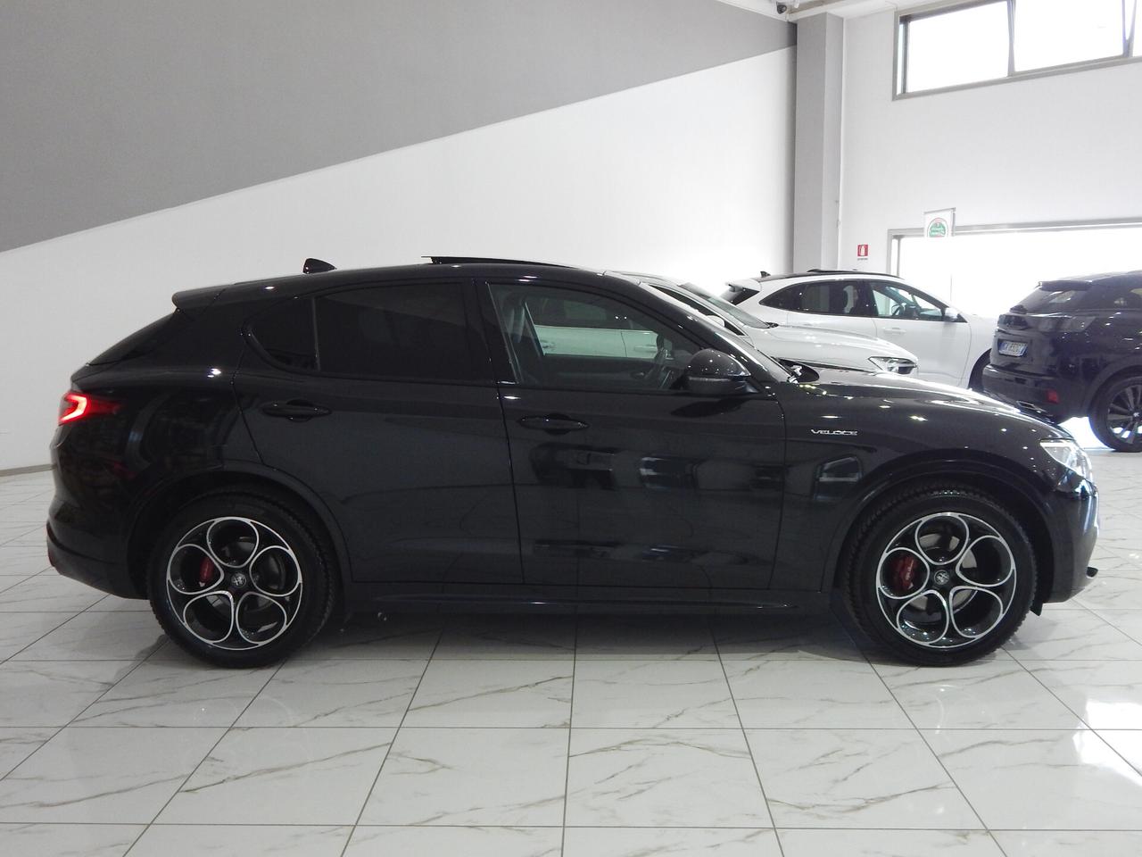 Alfa Romeo Stelvio 2.2 t Veloce Q4 210cv TETTO-NAVI-PELLE-PARK