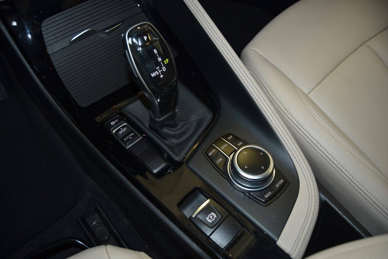 Bmw X1 sDrive18d xLine
