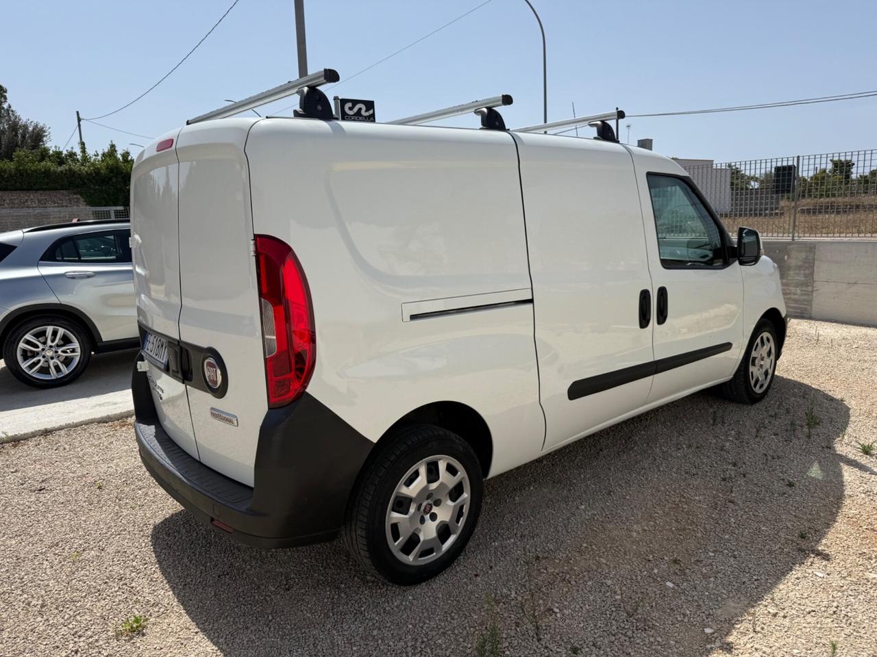FIAT DOBLÒ MAXI 1.6 MJT 105cv Cargo MAXI Lamier 2 posti Autocarro IVA ESPOSTA