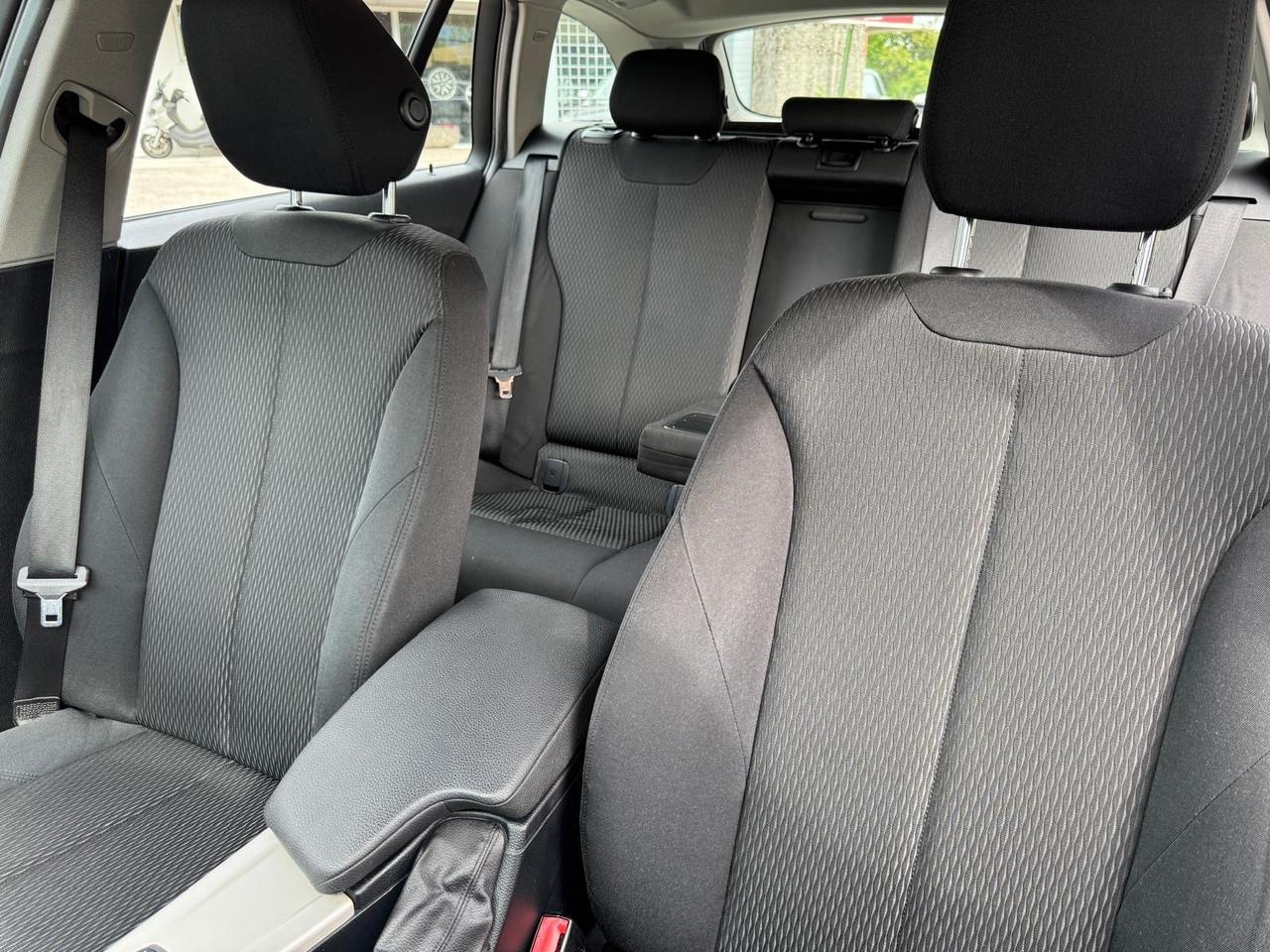 BMW 316d Touring 116CV OK NEO PATENTATI 2015